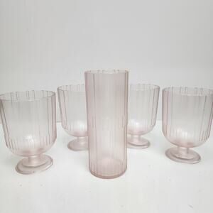 Hearth & Hand with Magnolia Set of 4 Plastic Pink Wine Goblets & 1 Tumbler NWT